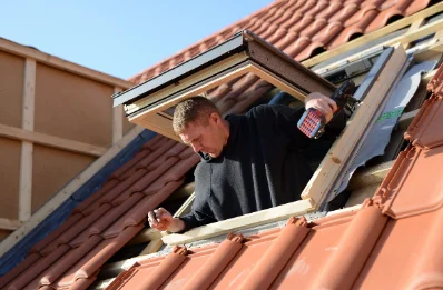 Pose de fenêtres de toit Velux à Annay